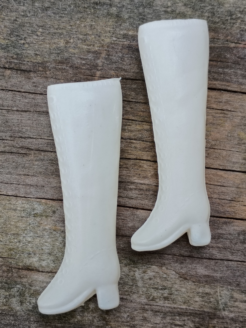 Vintage 1970's Mattel Barbie White Knee High 2 3/4" Plastic Lace Up Boots